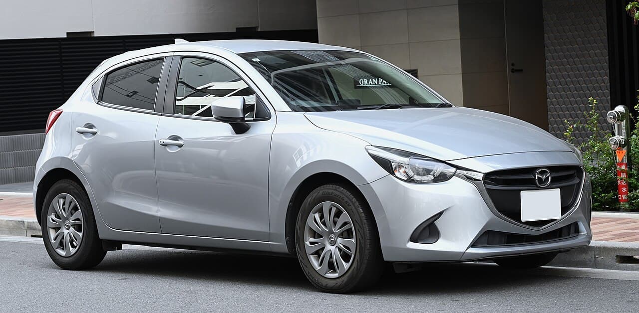 Mazda 2 DJ