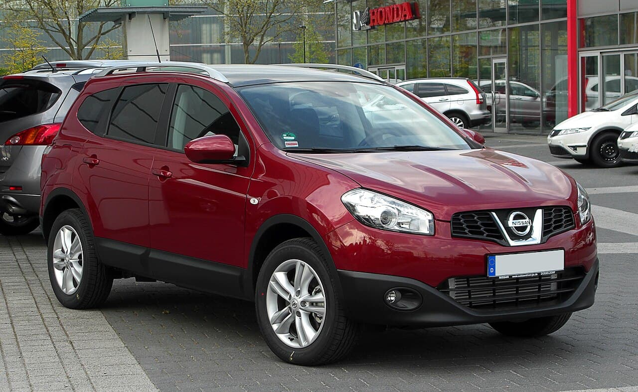 Nissan Qashqai+2 J10