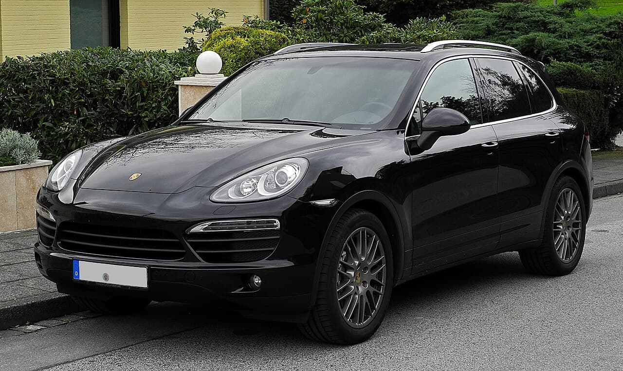 Porsche Cayenne 2