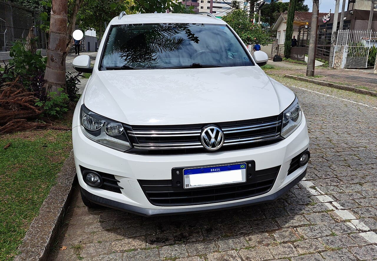 Volkswagen Tiguan 1